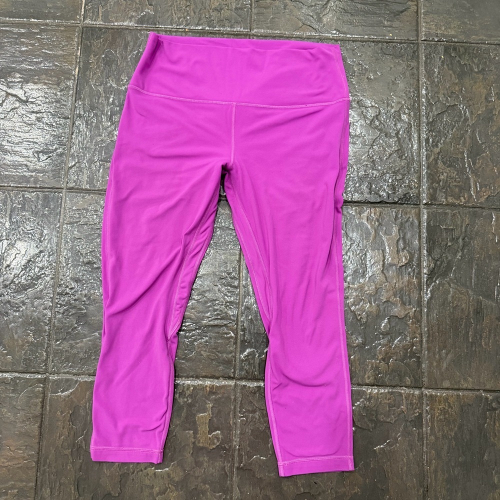 Lululemon Purple Capri Leggings High-Rise Athletic Cropped Pants Size 14 - Picture 6 of 9